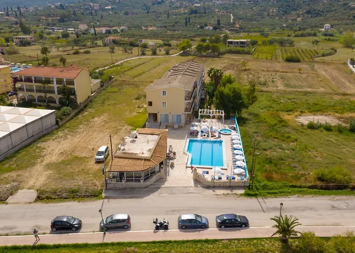 Pothos Отель Аликес