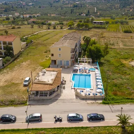 Pothos מלון אליקס